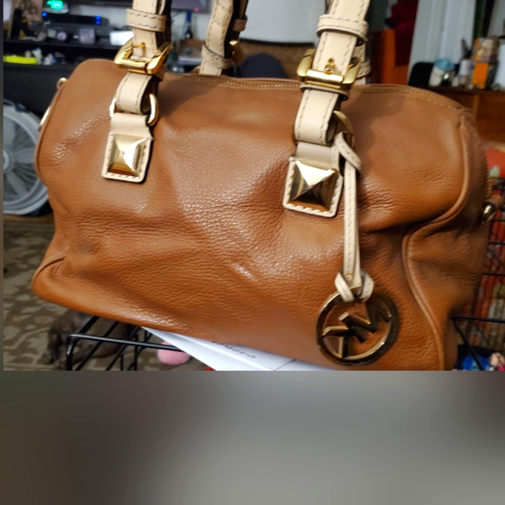 Michael Kors leather purse